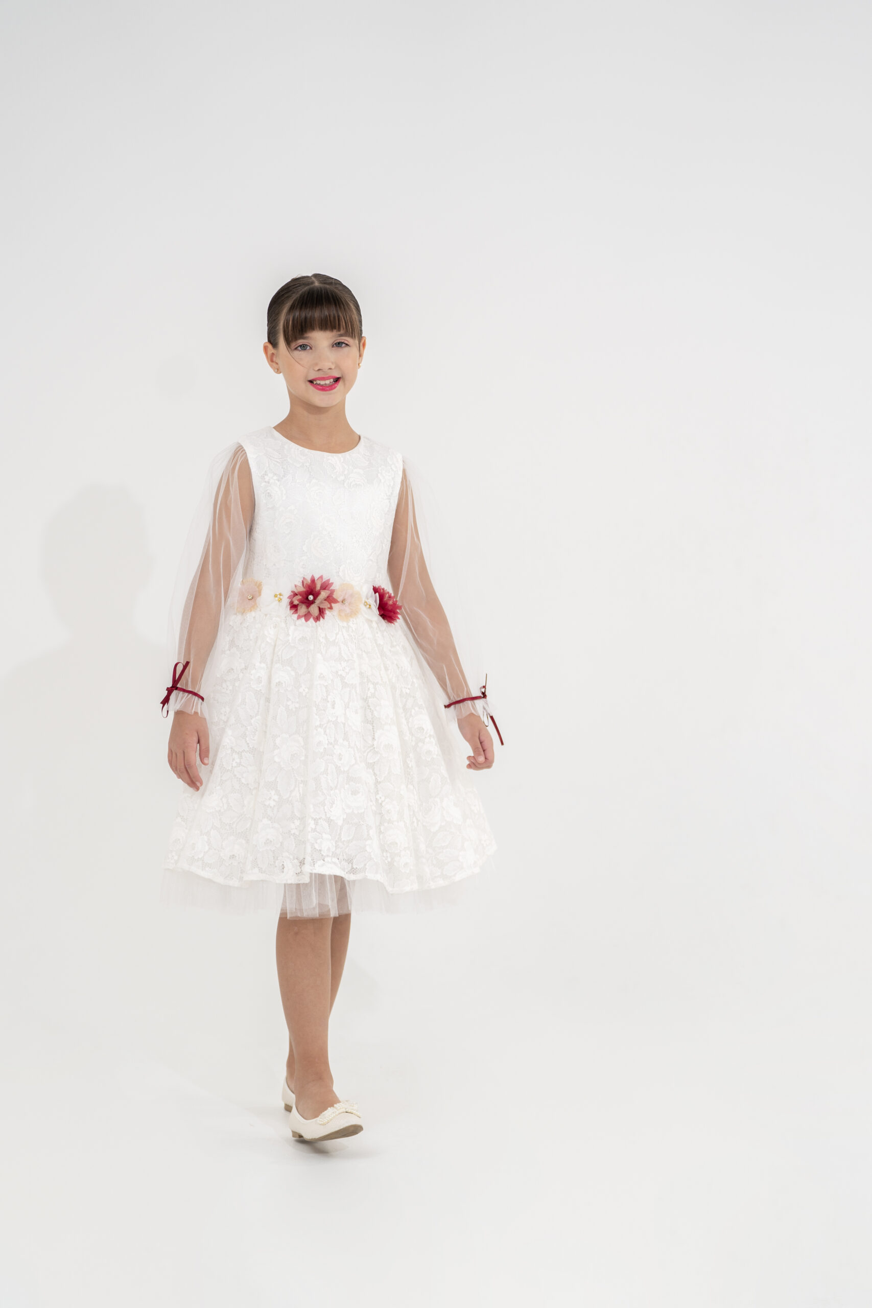 Rochie din dantela fina alba-rosie, 7-10 ani